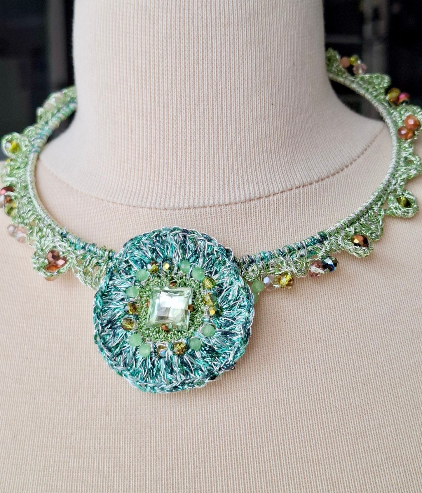 Lumina – Summer Light Necklace