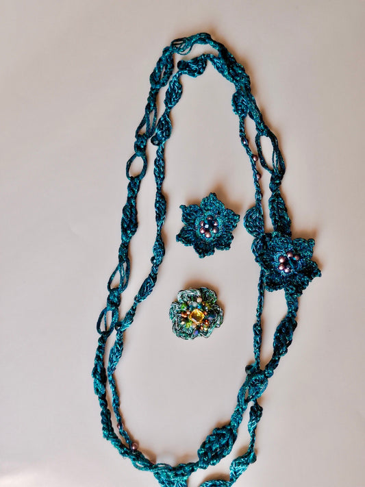 Blue Ocean – Artistry in Greens & Blues