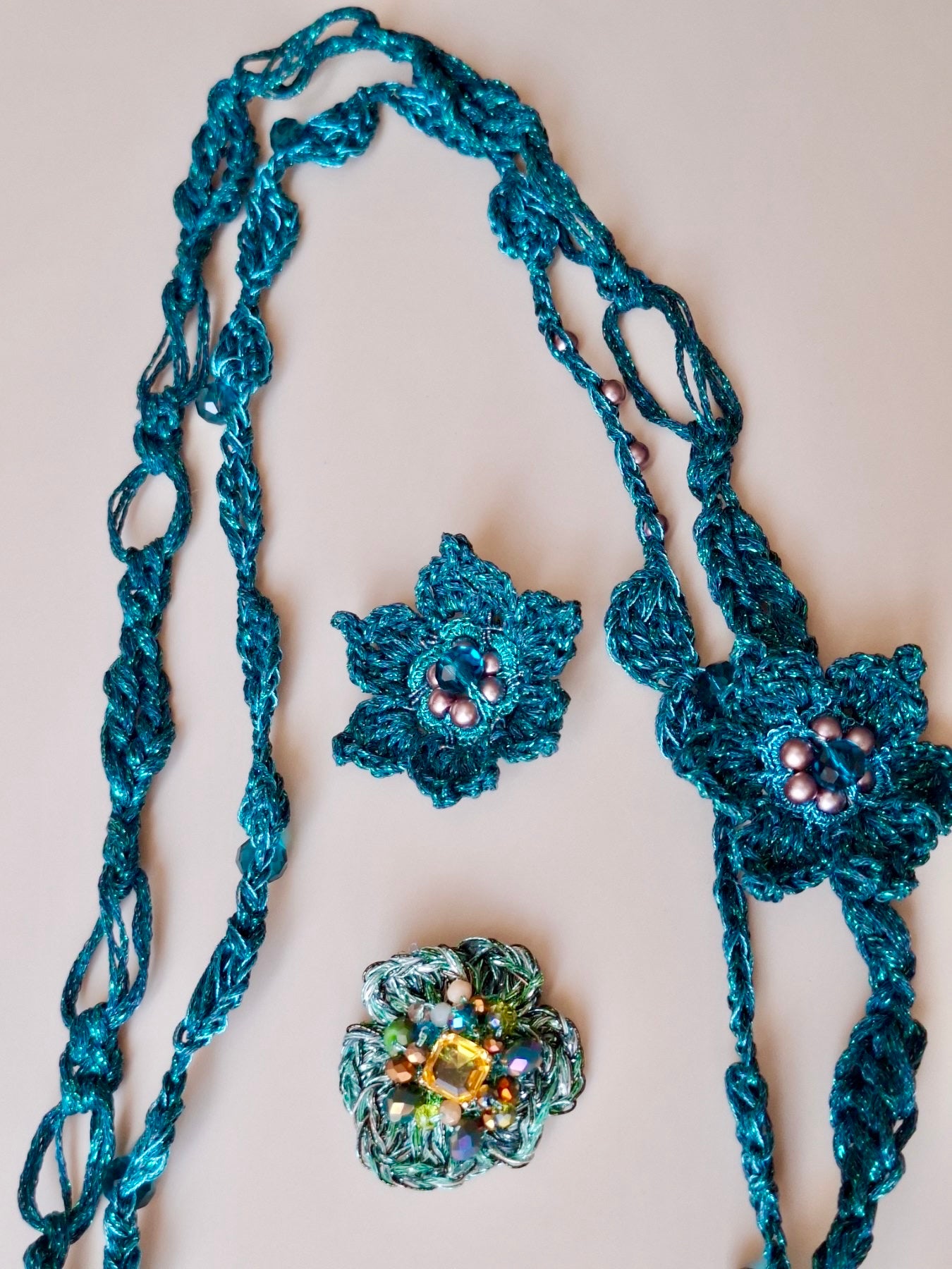 Blue Ocean – Artistry in Greens & Blues