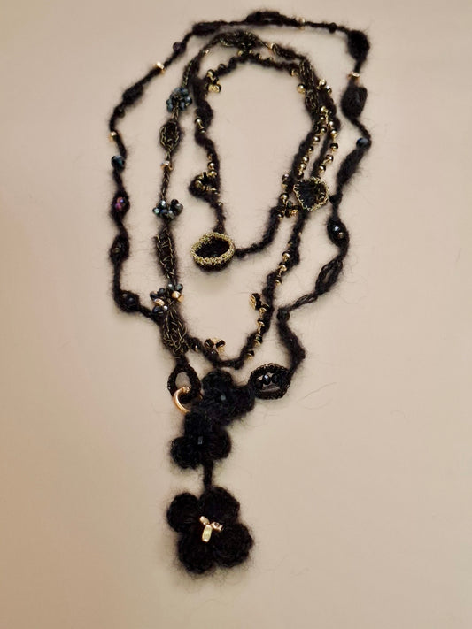 Black Elegance Necklace