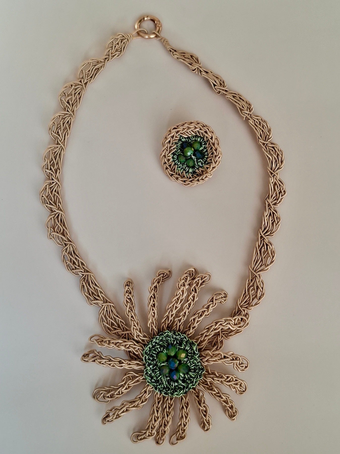 Emerald Sun Set – Handmade Knitted Necklace and Ring