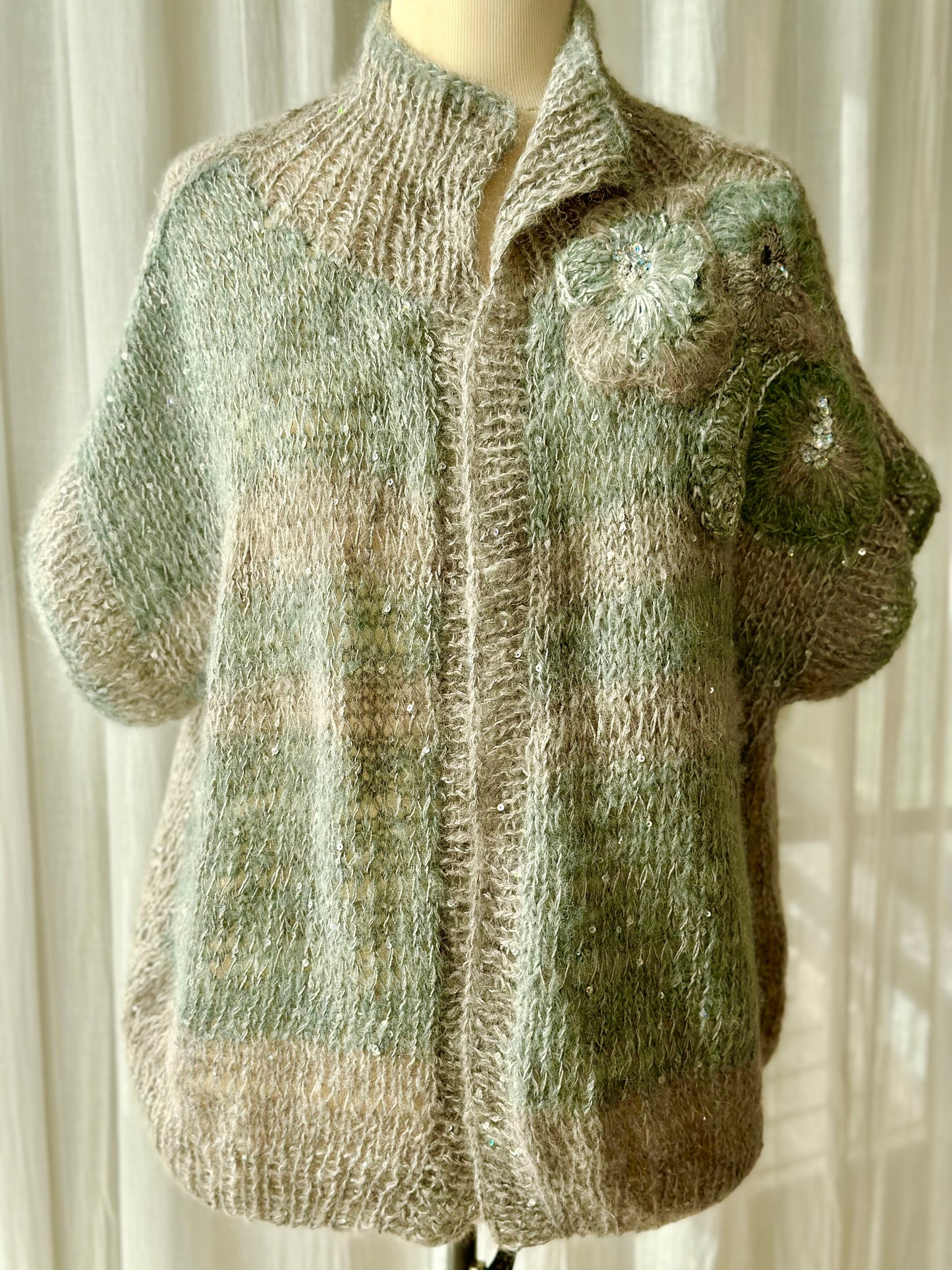 Handknit vest with embroidery
